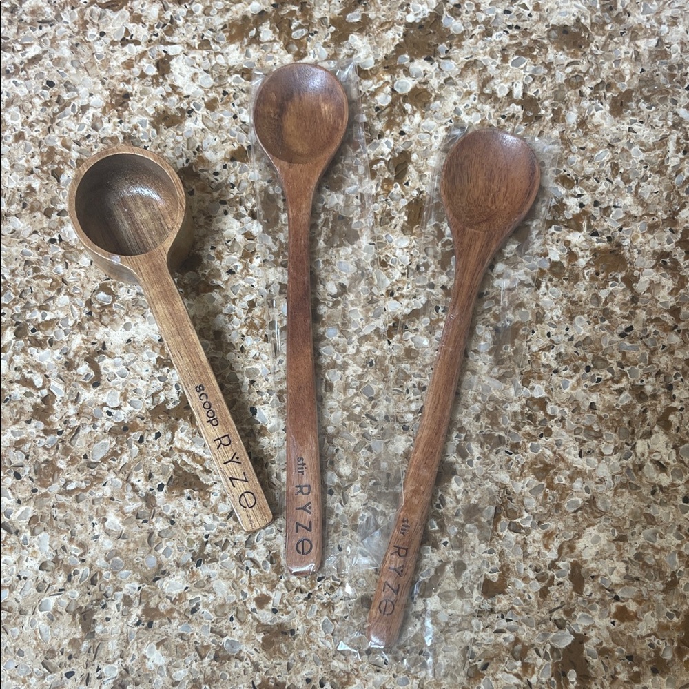 Wooden Coffee Scoop and Stirring Spoons in Brown